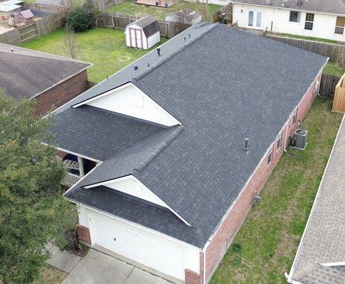 A beautiful new roof for our customer that was damaged by hail!