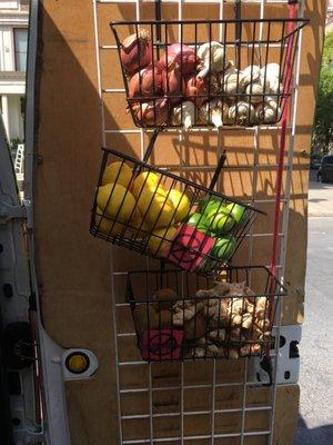 Veggie Mobile Sprout: Tuesday's 11:30am, Barker Park, 3rd Street