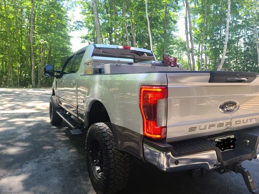 F-350 Super Duty inside/outside