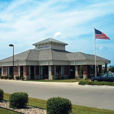 The Security Bank of Kansas City branch at 250 S Greenwich in Lee’s Summit, MO.