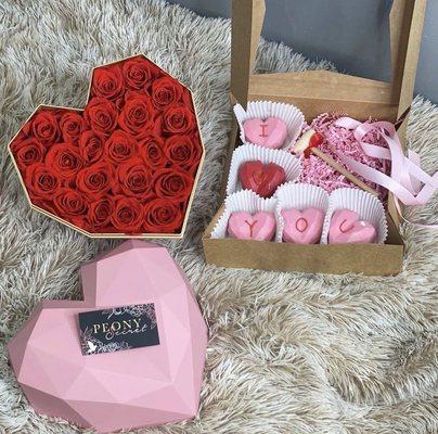 Forever roses with chocolates