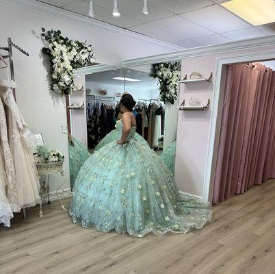 Encanto Quinceanera & Dress Boutique