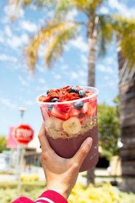 Peanut Butter Berry Bowl