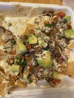 Steak nachos