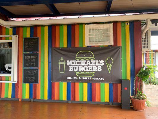 Michaels Burgers