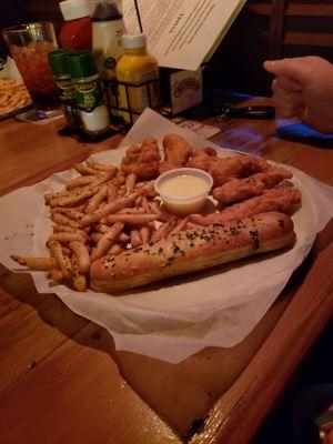 Chicken with fries and mimi sauce