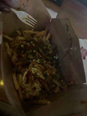 Estoria fries. Chicken green chill.