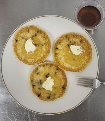 Chocolate Chip Pancakes with a free 
fountain drink $4.00 Plus Tax