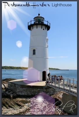 I know you see the lighthouse, but I still just see Maine waiting for me in the distance! Hahahaha