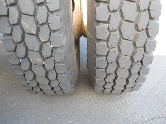 TIRES 2003 INTERNATIONAL 4300