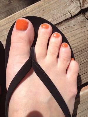 Happy feet ready for fall..Halloween color.