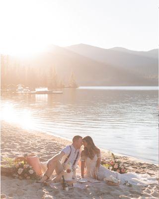 Coeur d'Alene and Sandpoint, Idaho Wedding and Engagement Photographer