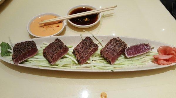 The sashimi platter taste very good. I get all black peppered tuna