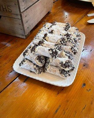 Cannolis