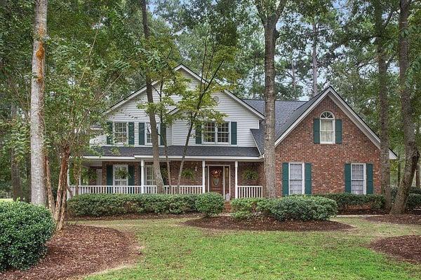 3224 SqFt, 4 BR, 2.5 BA on Tee Box of par 3 Hole 15.