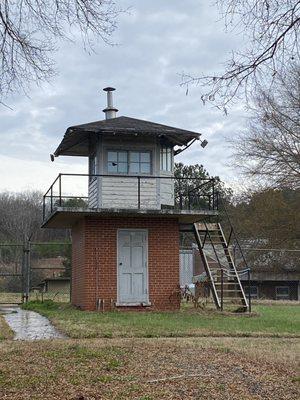 Guard shack