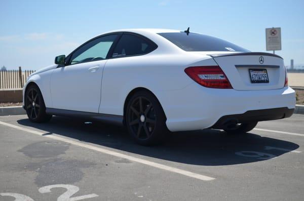 3M Matte White on Mercedes Benz
Wrapped By Loudocean