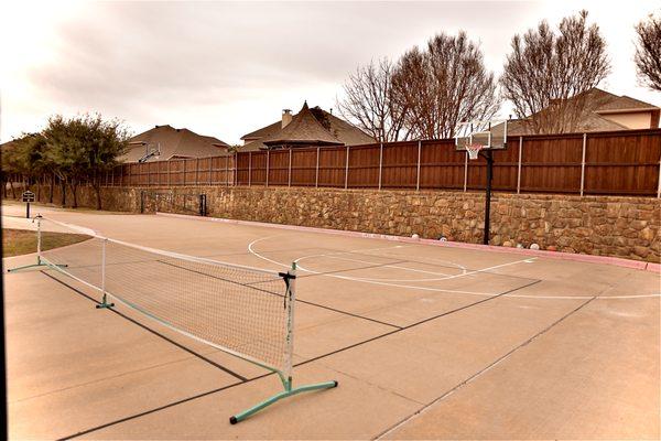 Basketball Court & Pickleball