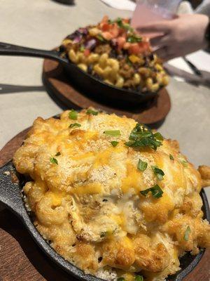 Delicious mac and cheese!