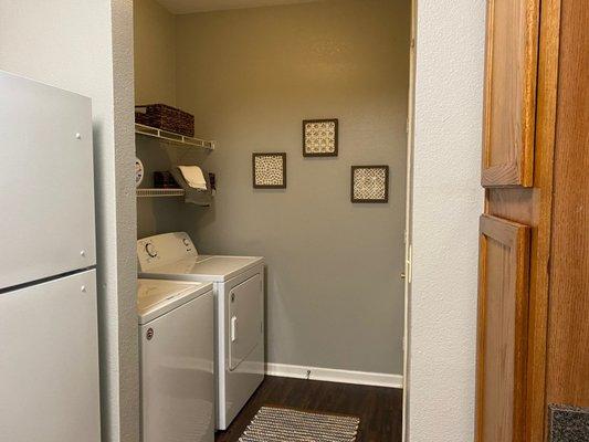 Highland Ridge Apartments. Located near Ft Riley and K-State in Manhattan, KS, at 509 Stone Dr. off Scenic Drive...