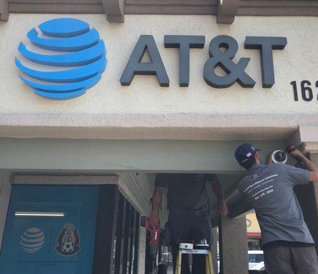 Security camera installation at a sizable shopping center in Los Angeles. Three Factor Security specializes in commercial properties.