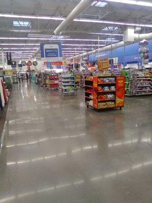 Wide aisles