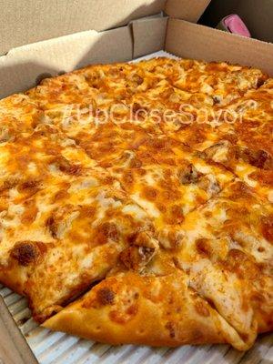 Wednesday is $2 off specialty pizzas dine in or carryout. Buffalo Chicken pizza pictured. #UpCloseSavor