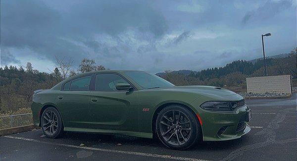 Skyline , clouds , forest , dodge Charger, tires