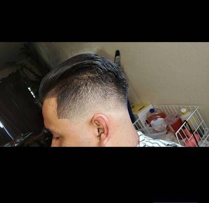 Mid fade