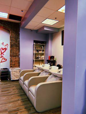 Glow Beauty Bar