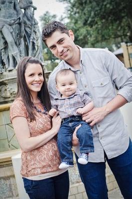 Great family photo by Thornton Parks Fountain.