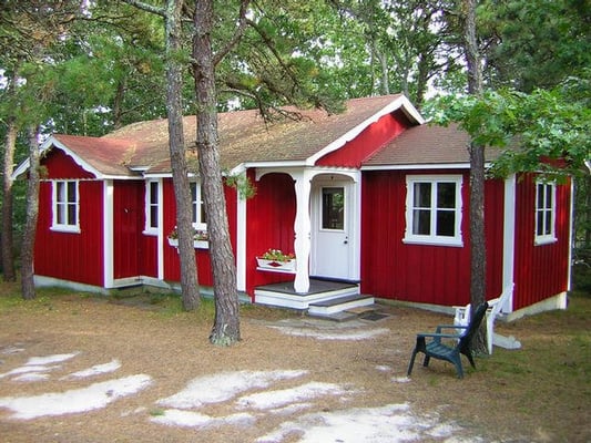 Cottage #4 = 2-bedrm