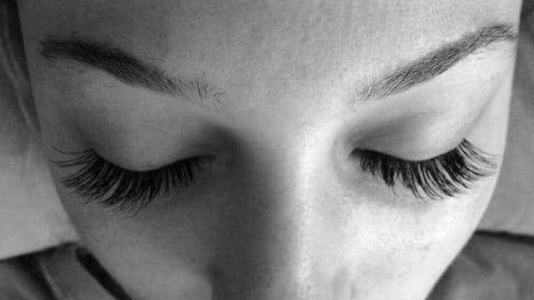 LOVE YOUR LASH EXTENSIONS!