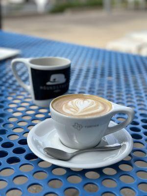 Cappuccino with latte art