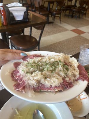 Kosher Reuben (half, came with big bowl of Matzo Ball soup)