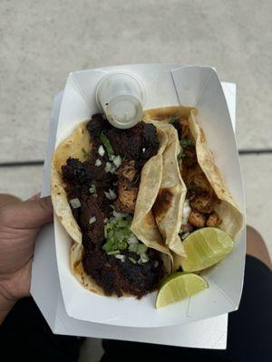 brisket taco $7 (left) and chicken taco $7(right) (instagram: @issa.cheatday)