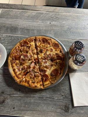 Meat lover pizza