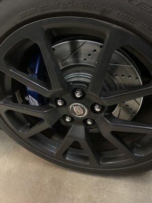 Install of high new performance rotors and new ceramic performance brake pads from BRAKENETIC.