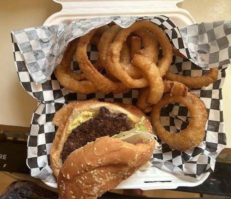 Sorry it looks a bit messy.  I had already cut the burger, and eaten a couple onion rings.