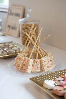 Pretty Pink Cakes