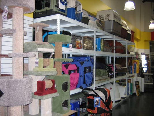 Katie's PET DEPOT carries all the pet supplies you need