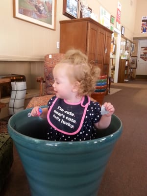 Happy customer in the (new) planters!