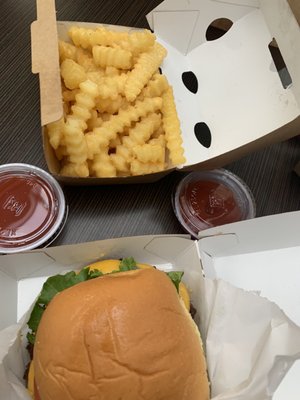 Shake burger and fries!