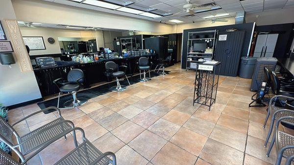 Lobby always fresh and clean for your hair grooming needs