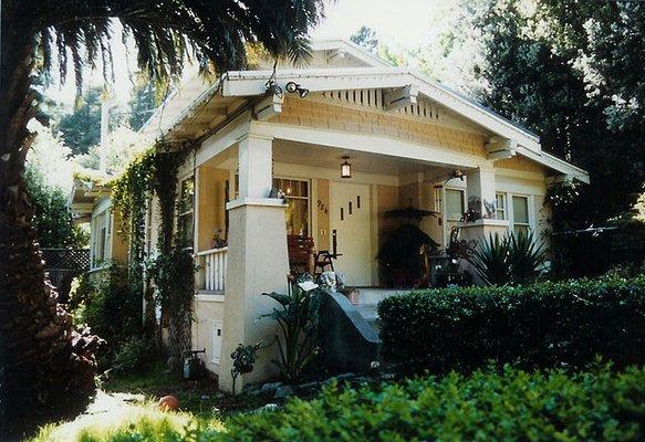 Craftsman Style home with a lot of character