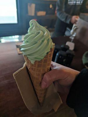 Pistachio boozy ice cream. Yummy!