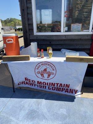 Red mountain crawfish  company