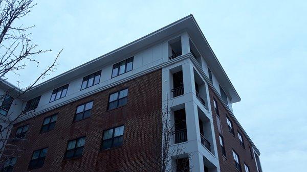 Water Pouring Out of Windows on Floors 3 and 4.