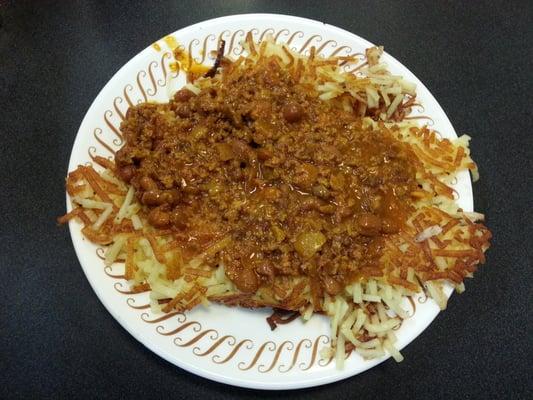 Triple Topped Hash-Browns - 3 Stars - Heaping helping of chili and hash-browns. This is my midnight fav!