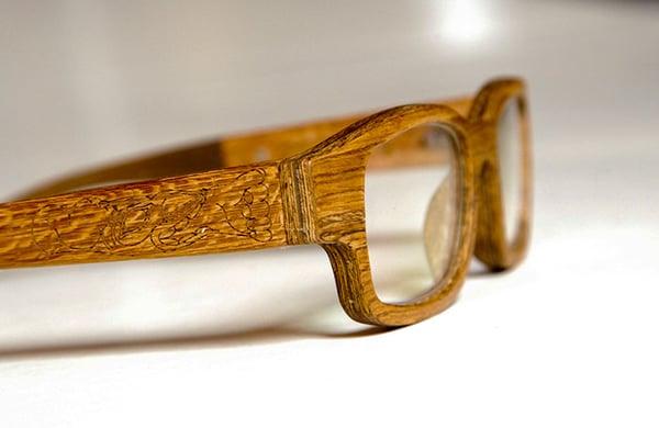 Spectacles Eyeworks. Real Canadian Maple